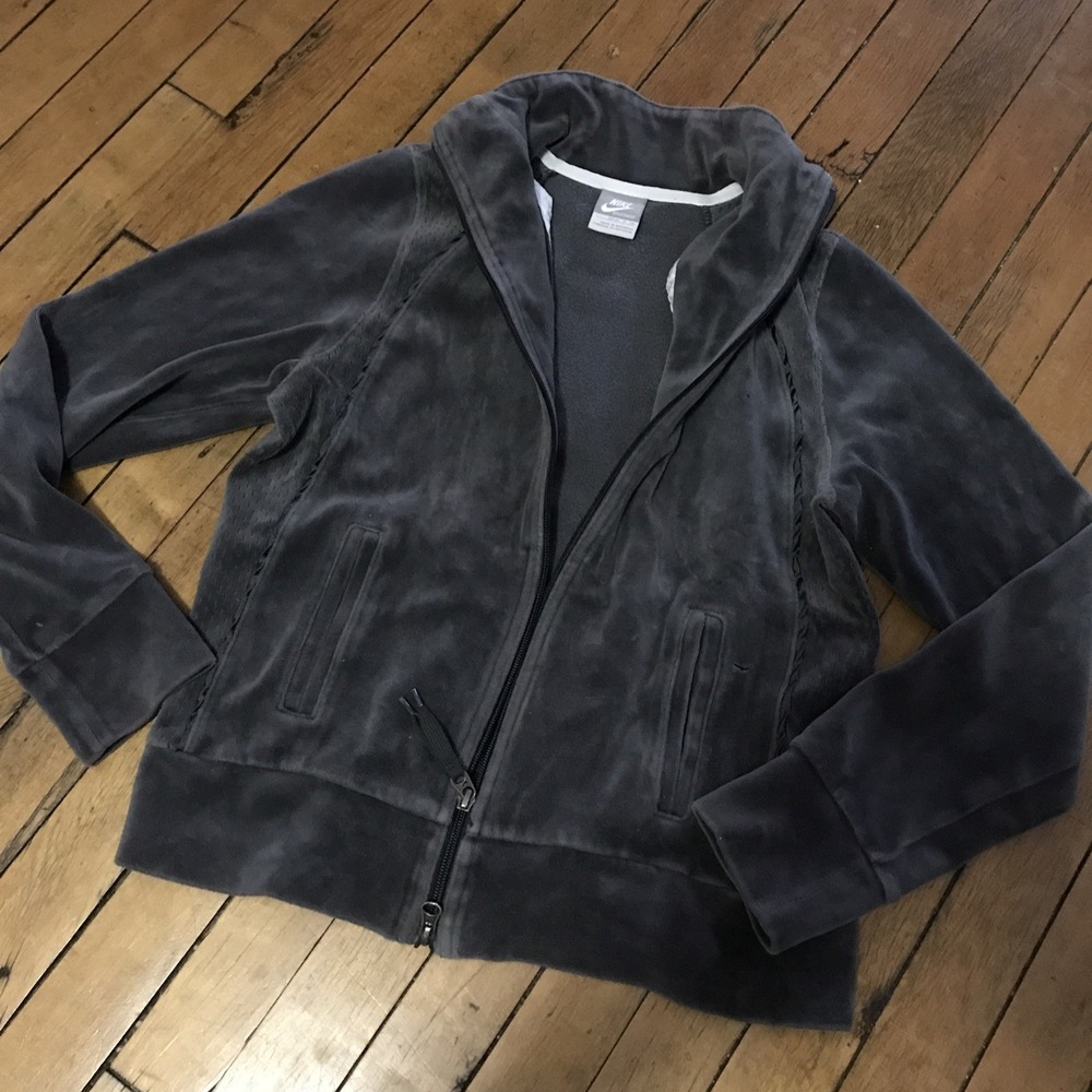 Nike 2008 Womens FullZip Small Gray Plush‎ Jacket 80/20blend